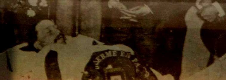 Hilarión Daza Groselle en su féretro después de ser asesinado en Uyuni