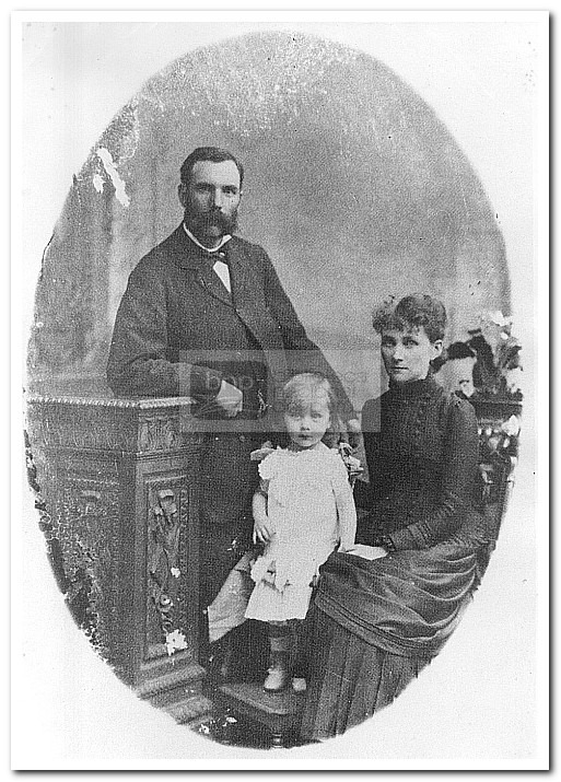Samuel Mac Mahon y su familia en New Jersey antes de venir al Perú